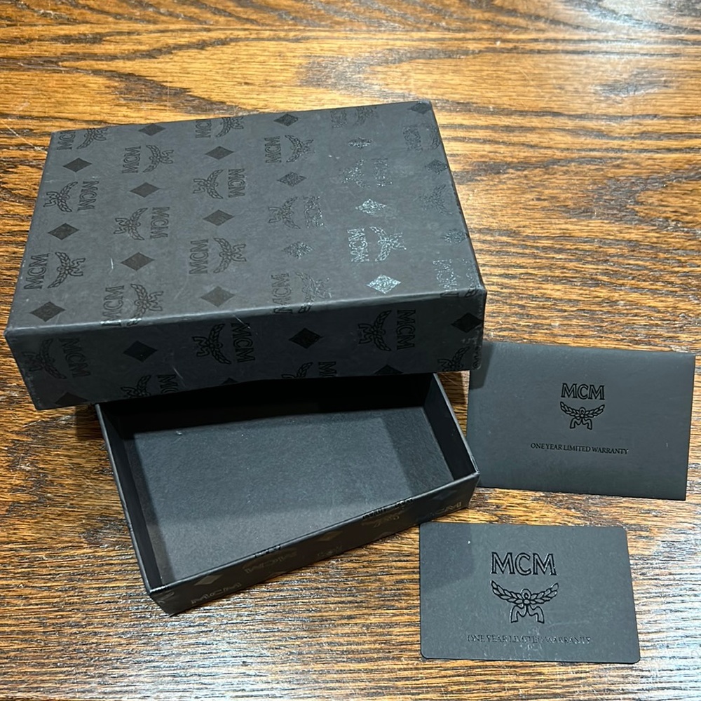 MCM Accessory Box